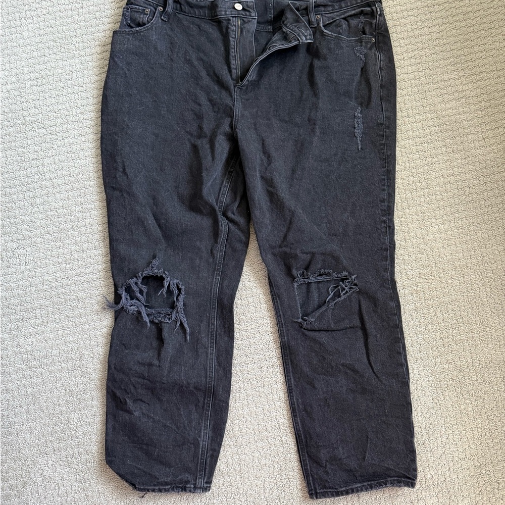 Abercrombie & Fitch Black 90s Straight Distressed Curve Love Short Jeans